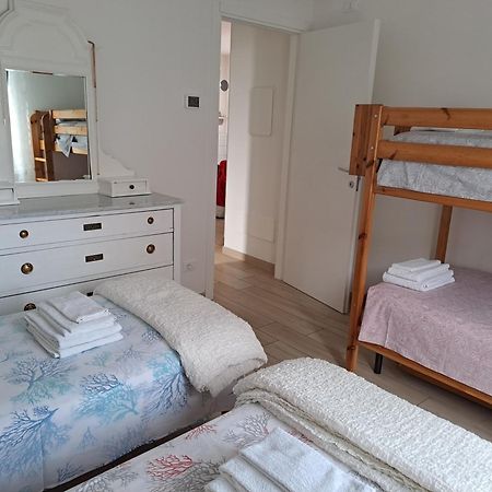 La Casa Dei Butei Apartment กัสเตลนูโอโว เดล การ์ดา ภายนอก รูปภาพ