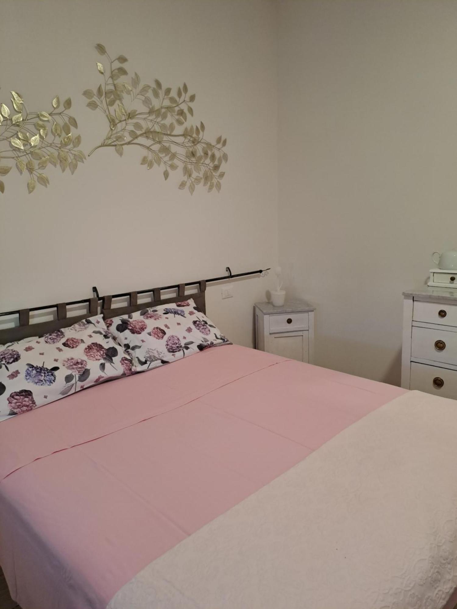 La Casa Dei Butei Apartment กัสเตลนูโอโว เดล การ์ดา ภายนอก รูปภาพ